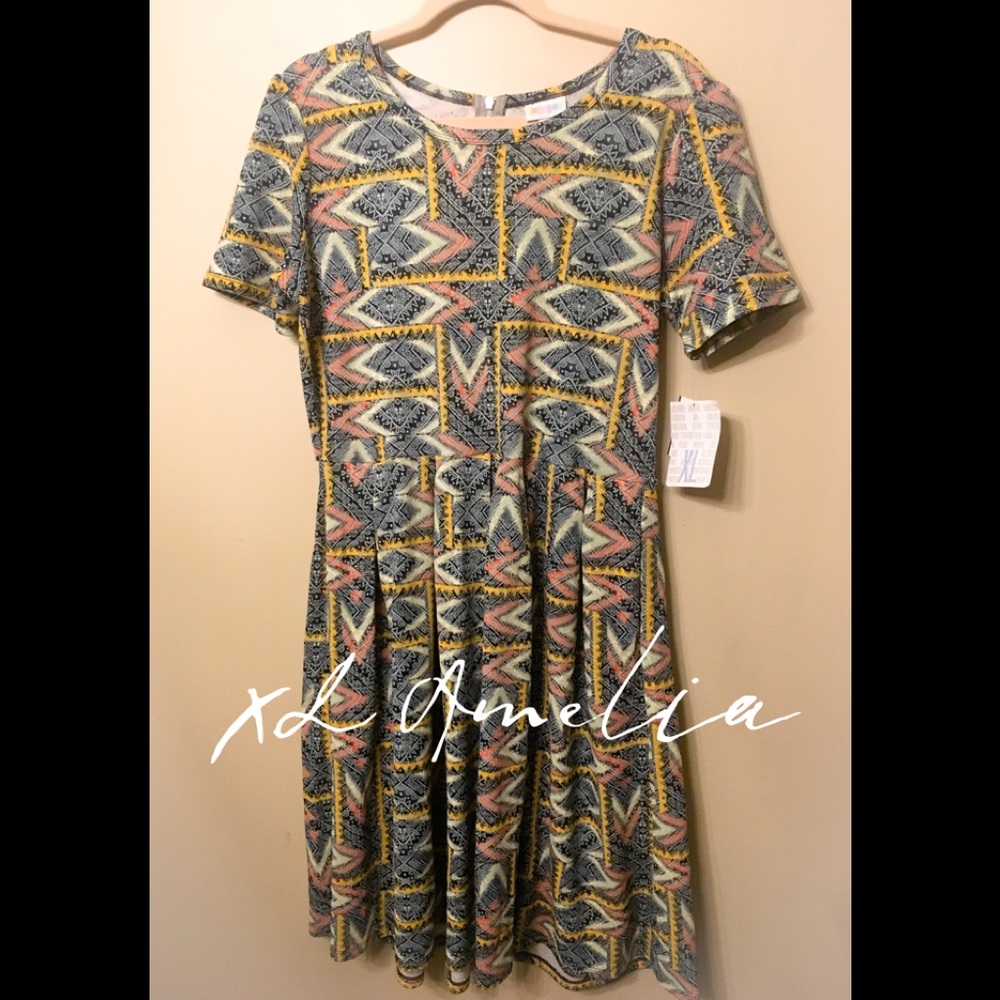 LuLaRoe Amelia Dress! 👗 NWT!!!